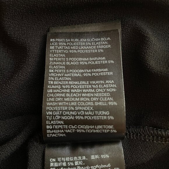 Size Large H&M little black faux wrap dress with 3/4 sleeves - Picture 11 of 11